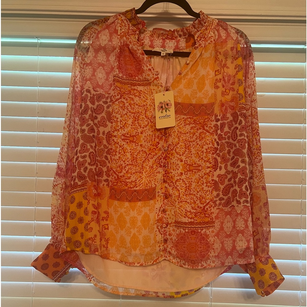 NWT Entro Mixed Pattern Blouse in Apricot